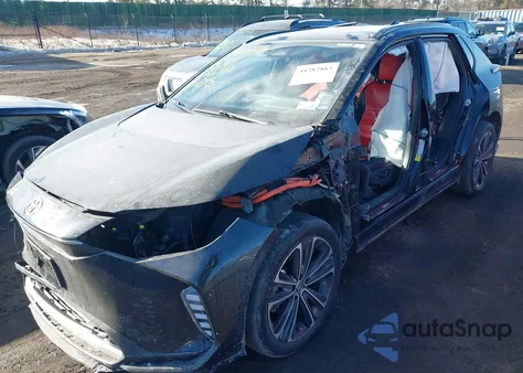 2023 Toyota Bz4X Limited z USA, uszkodzony, nr VIN JTMABACA0PA033982